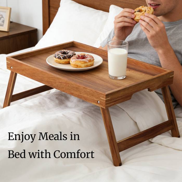 Столик-поднос из натуральной древесины акации, со складными ножками