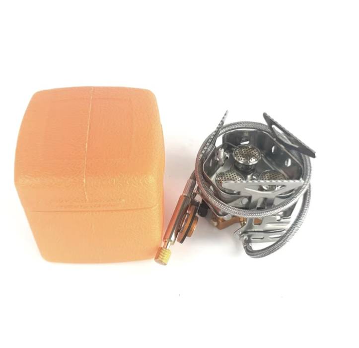 Туристическая газовая горелка с тремя соплами